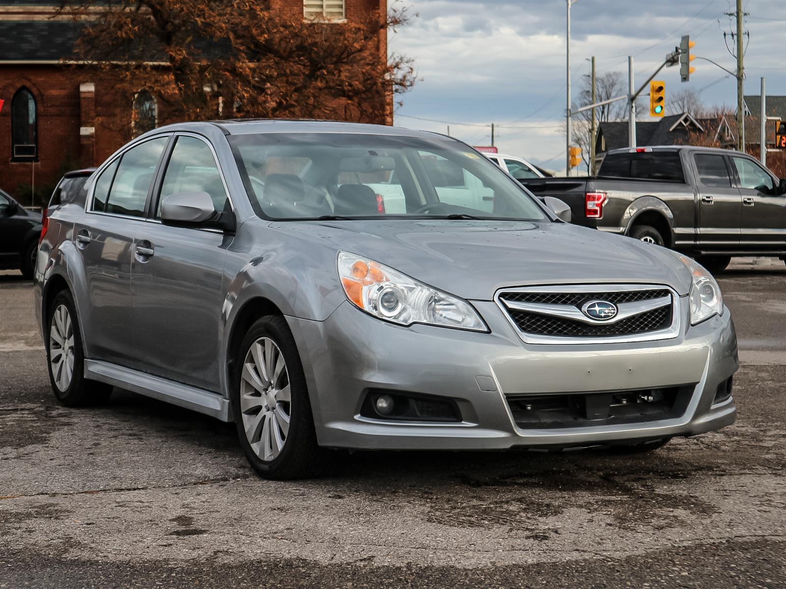 Subaru legacy 2011